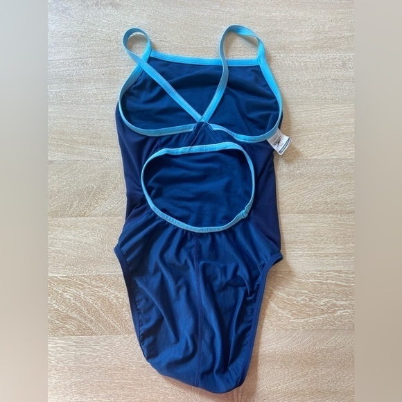 Speedo Endurance Navy Light Blue Performance One Piece Swimsuit Beach Diving - Picture 8 of 11